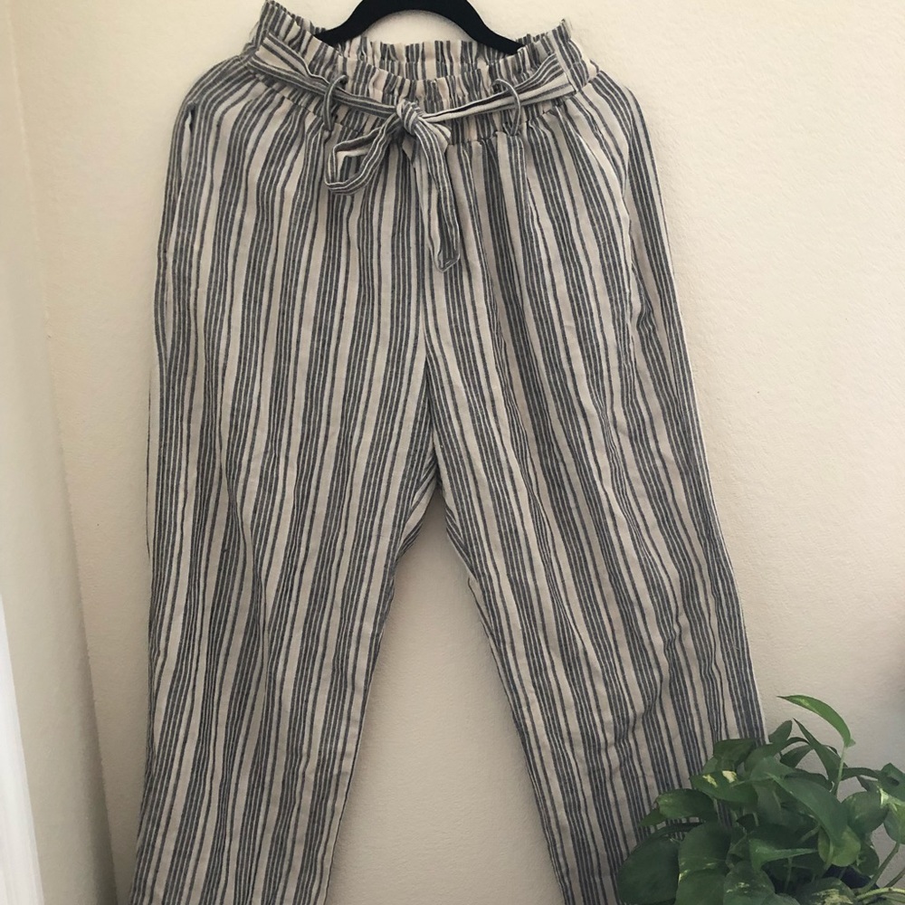 Wide Leg Stripped Pants